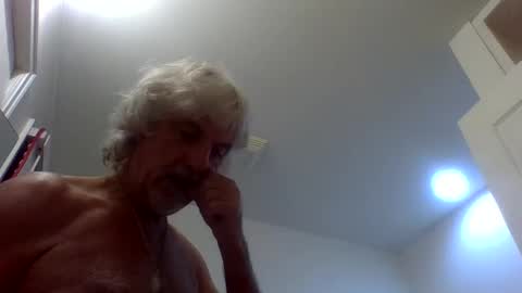 Snapshot of chuck354139 chatting on October 2025 02:42:02 AM chuck354139 online show from October 2025 02:42:02 AM