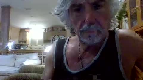 Snapshot of chuck354139 chatting on October 2025 05:26:02 AM chuck354139 online show from October 2025 05:26:02 AM