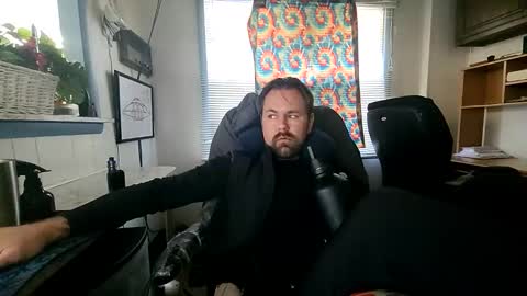 chuck7891 online show from October 2025 08:00:02 PM