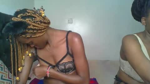 chyna_baibe online show from September 2025 06:09:02 PM