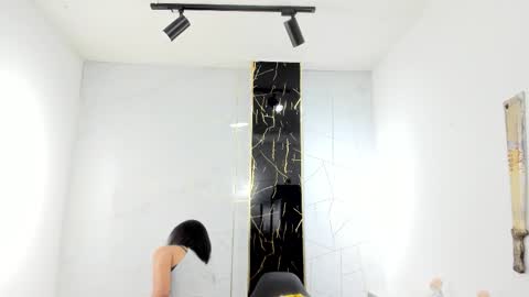 ...   ... online show from February 2026 04:44:01 AM