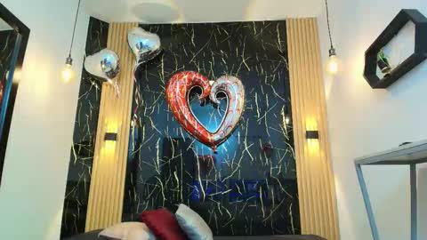 ...   ... online show from February 2026 04:20:01 AM