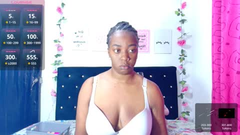 Snapshot of ciaraebonyxxx chatting on October 2025 08:44:02 AM ciaraebonyxxx online show from October 2025 08:44:02 AM