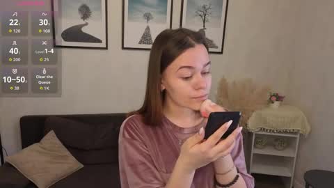 My name is Mia hello everyone online show from April 2026 11:20:01 AM