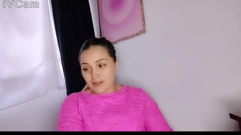 Ciindy Lovers online show from September 2025 10:00:01 PM