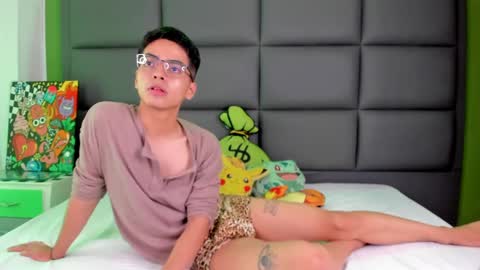 Cinna Boy online show from March 2025 11:00:02 PM