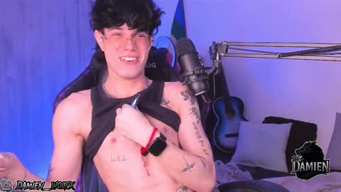 Snapshot of cinnamon_boyxxx chatting on September 2025 02:45:01 AM David Independent Model online show from September 2025 02:45:01 AM