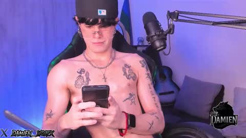 Snapshot of cinnamon_boyxxx chatting on September 2025 02:35:02 AM David Independent Model online show from September 2025 02:35:02 AM