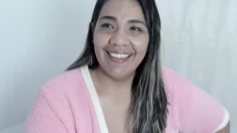 Nailha online show from February 2026 10:28:02 PM