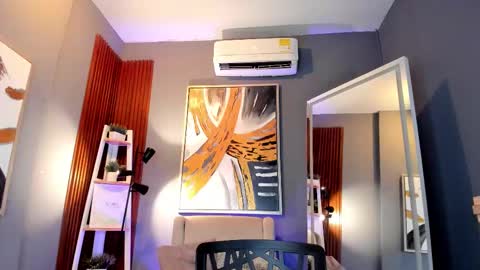 Snapshot of cinnia_ chatting on September 2025 12:05:02 PM Cintia online show from September 2025 12:05:02 PM