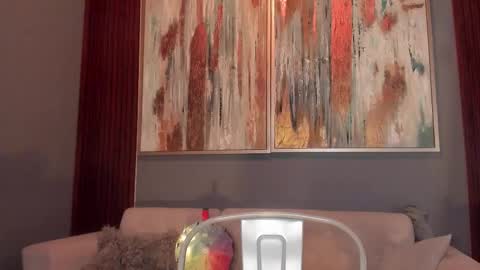 Snapshot of cinnia_ chatting on September 2025 12:06:01 PM Cintia online show from September 2025 12:06:01 PM