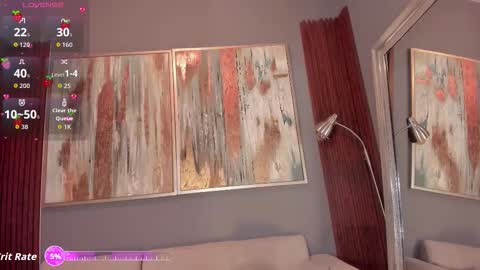 Snapshot of cinnia_ chatting on October 2025 12:02:02 PM Cintia online show from October 2025 12:02:02 PM