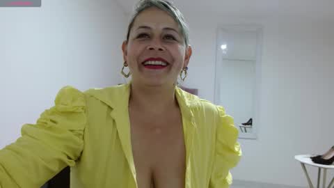 cinthia1609 online show from January 2025 07:35:02 PM