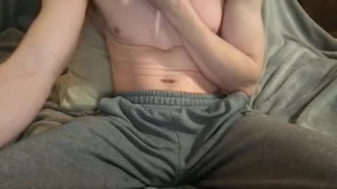 Snapshot of circumsizedbandit chatting on January 2025 03:08:01 AM circumsizedbandit online show from January 2025 03:08:01 AM