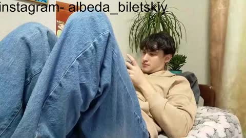 Snapshot of citrinas chatting on September 2025 03:29:01 AM Dima online show from September 2025 03:29:01 AM