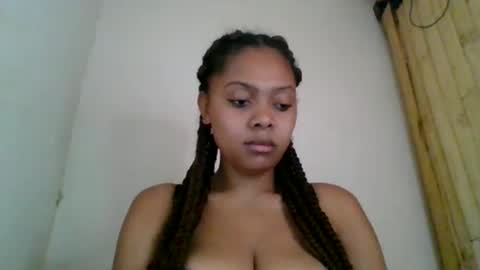 Snapshot of ckamilla45 chatting on October 2025 06:38:01 AM ckamilla45 online show from October 2025 06:38:01 AM