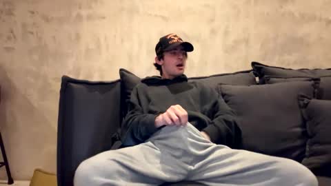 ckeefer96 online show from February 2026 12:42:01 AM