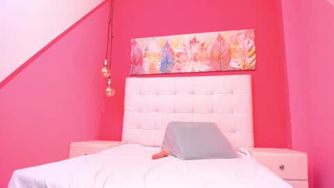 claire aristizabal online show from January 2025 10:11:01 AM