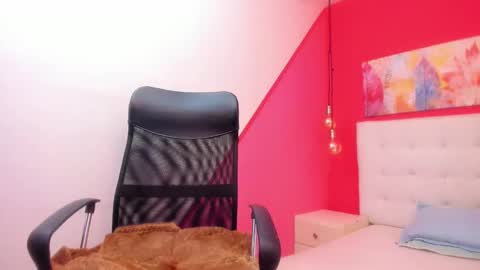 claire aristizabal online show from January 2025 03:52:02 AM