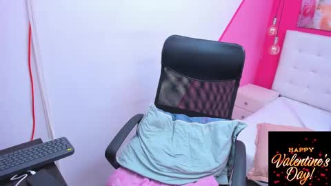 claire aristizabal online show from February 2025 11:17:02 AM