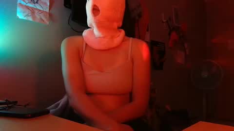 Claire online show from September 2025 04:13:02 AM