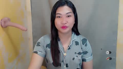 CLAIRE online show from December 2024 03:39:01 AM