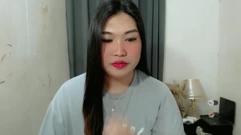 CLAIRE online show from October 2025 07:17:02 AM