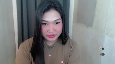 CLAIRE online show from October 2025 05:11:02 PM