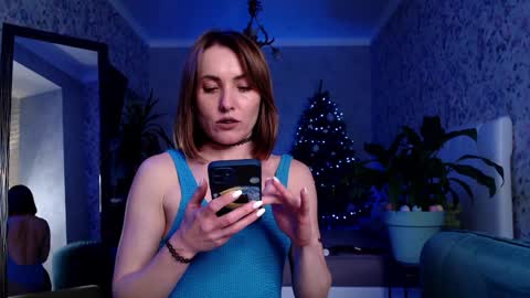 Clara online show from January 2025 06:49:01 PM