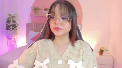 Snapshot of clara_lu chatting on June 2026 02:45:02 AM C L A R A online show from June 2026 02:45:02 AM