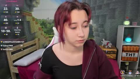 clarabenson online show from September 2025 06:45:01 PM