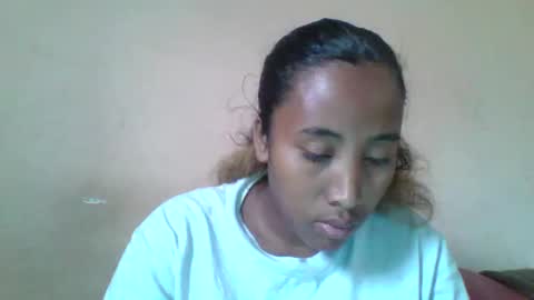 Clarah0123 online show from September 2025 08:14:01 AM