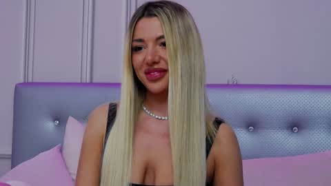 ClaraHazel online show from January 2025 04:25:02 AM