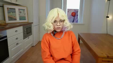 Janna online show from September 2025 03:08:01 AM