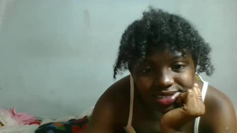 clarisse98 online show from October 2025 06:05:01 AM