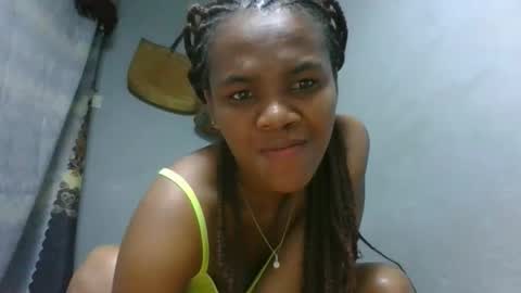 clarisse98 online show from December 2025 10:40:01 PM