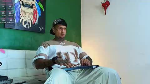 Snapshot of clark__ken chatting on February 2026 10:06:02 PM Juanpaindependent model online show from February 2026 10:06:02 PM