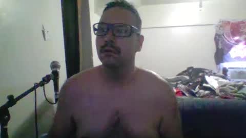 clark_kent1986 online show from April 2026 09:17:02 PM