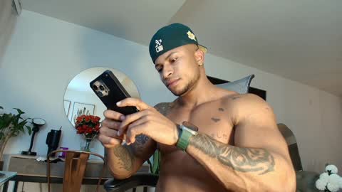 clark_strong online show from January 2025 10:12:01 PM