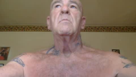 Snapshot of classic_rock_and_oldies chatting on June 2026 11:47:02 AM Pizza online show from June 2026 11:47:02 AM
