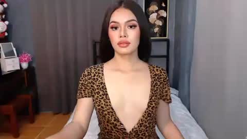 Snapshot of classy_maika chatting on January 2025 07:11:02 AM maika online show from January 2025 07:11:02 AM