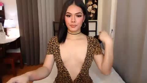 Snapshot of classy_maika chatting on October 2025 06:04:01 AM maika online show from October 2025 06:04:01 AM