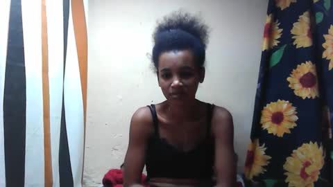 Snapshot of claudiannah chatting on October 2025 07:23:02 PM claudianne online show from October 2025 07:23:02 PM