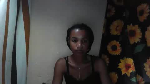 Snapshot of claudiannah chatting on October 2025 04:52:01 PM claudianne online show from October 2025 04:52:01 PM