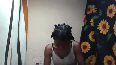 Snapshot of claudiannah chatting on October 2025 03:40:01 AM claudianne online show from October 2025 03:40:01 AM