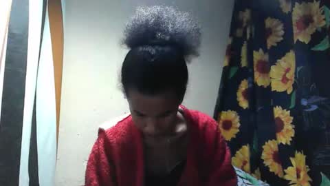 Snapshot of claudiannah chatting on October 2025 04:02:02 PM claudianne online show from October 2025 04:02:02 PM