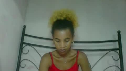 Snapshot of claudiannah chatting on February 2026 06:40:02 AM claudianne online show from February 2026 06:40:02 AM