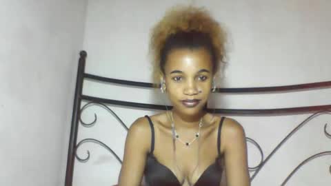 claudianne online show from March 2026 06:17:02 AM