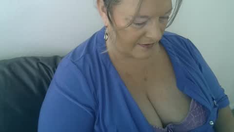Snapshot of claudineddd chatting on January 2025 06:35:01 PM ClaudineDDD online show from January 2025 06:35:01 PM
