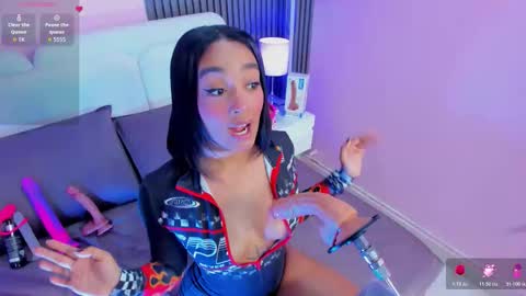 clauwdeen  wolf online show from March 2026 08:34:02 PM